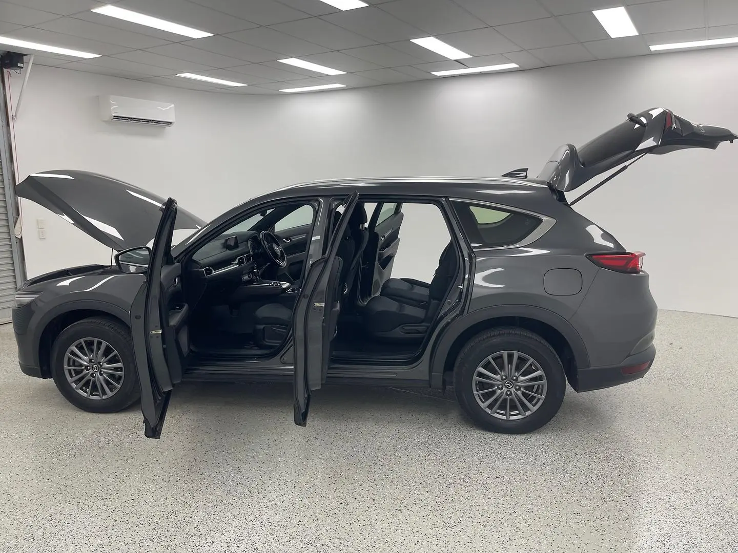 2018 Mazda CX-8 Gallery Image 11