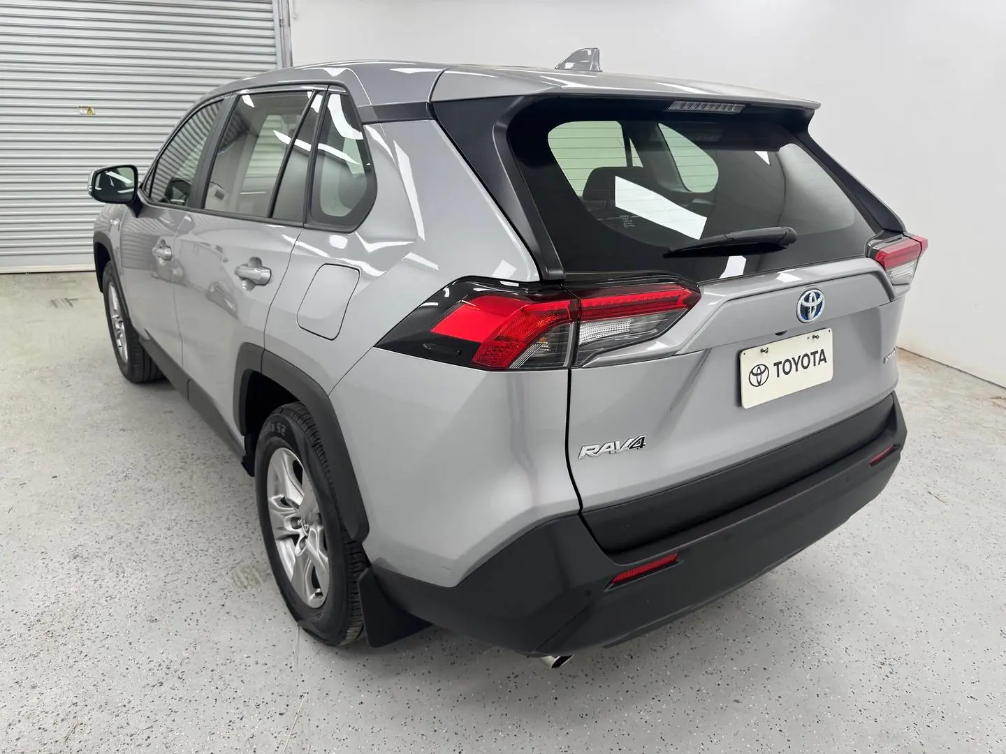 2024 Toyota RAV4 Gallery Image 4