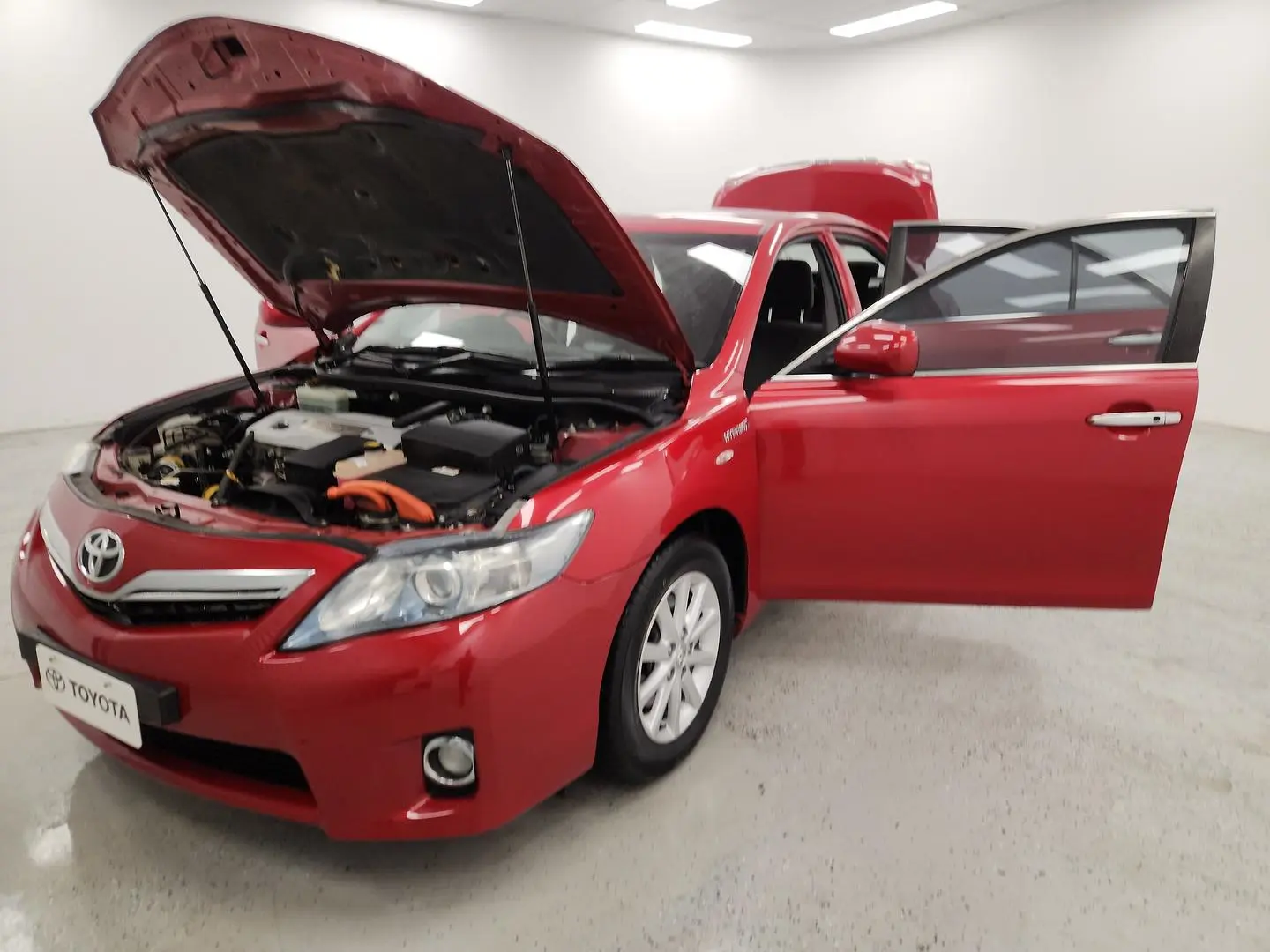 2011 Toyota Camry Gallery Image 14