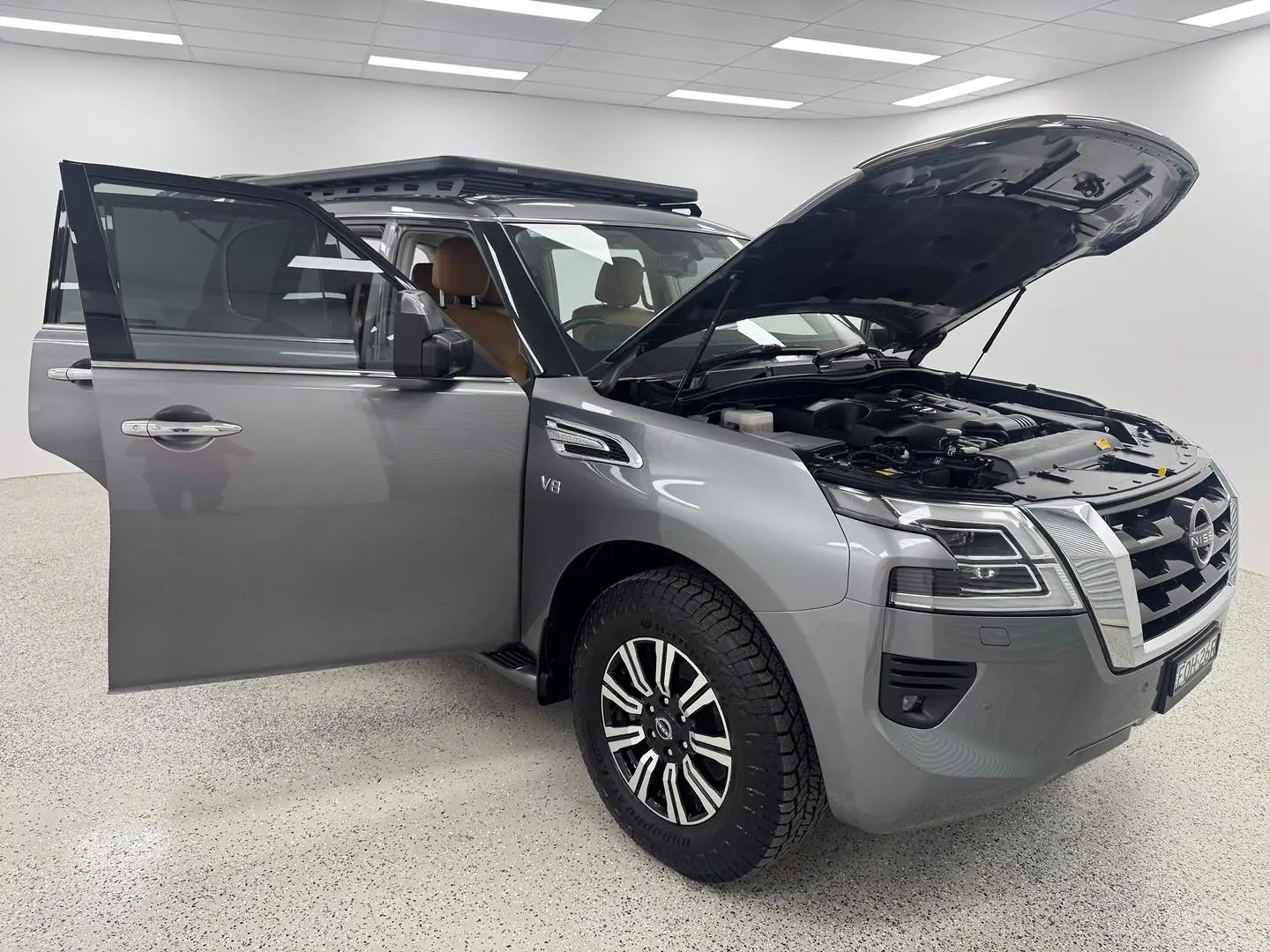 2021 Nissan Patrol Gallery Image 7