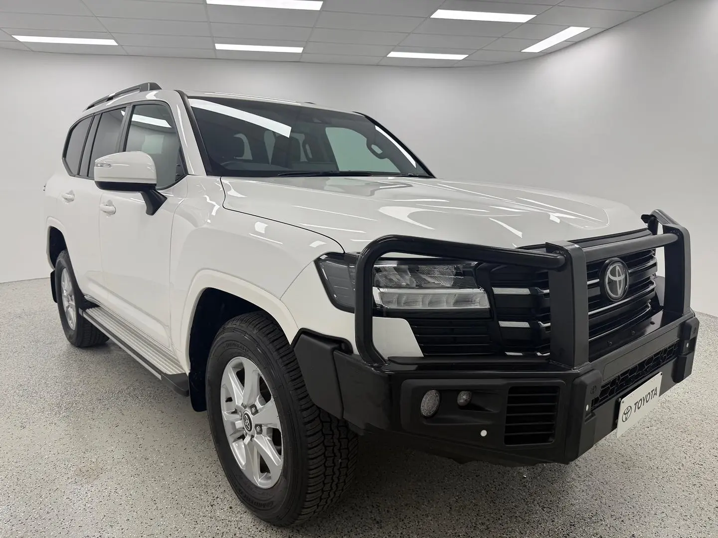 2024 Toyota Landcruiser Gallery Image 1