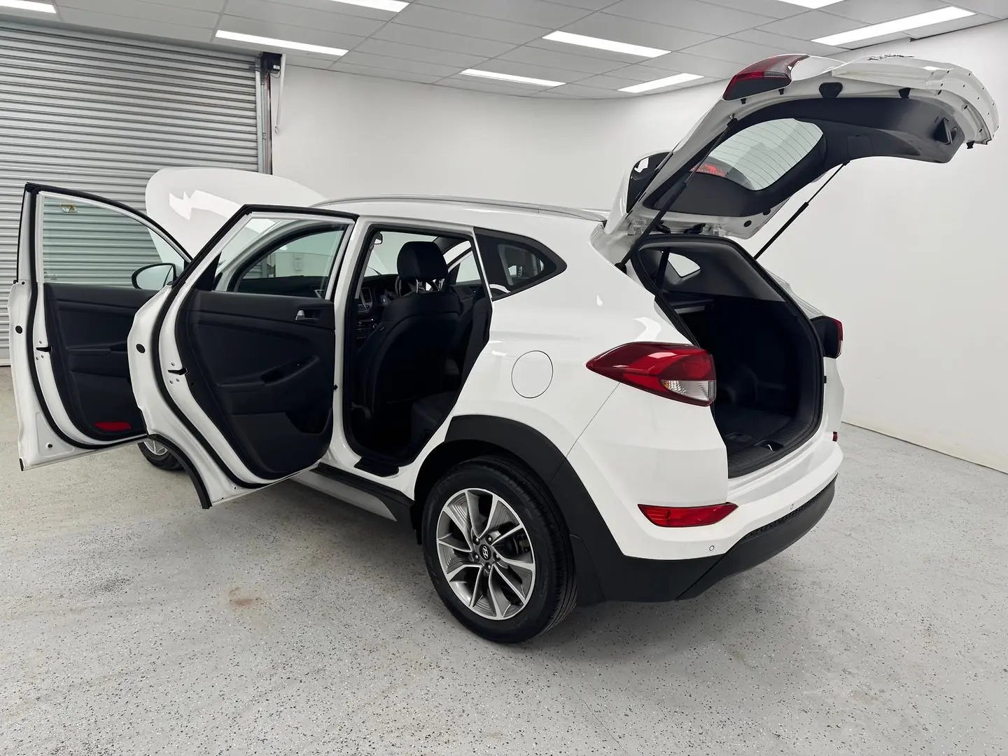 2017 Hyundai Tucson Gallery Image 10