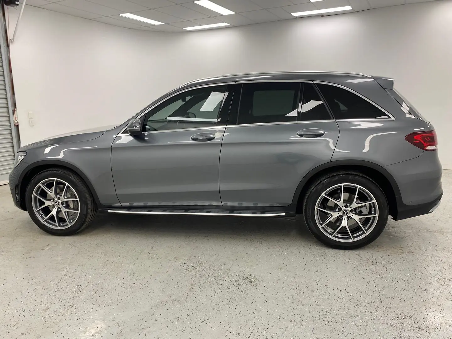 2020 Mercedes-Benz Glc-Class Gallery Image 6