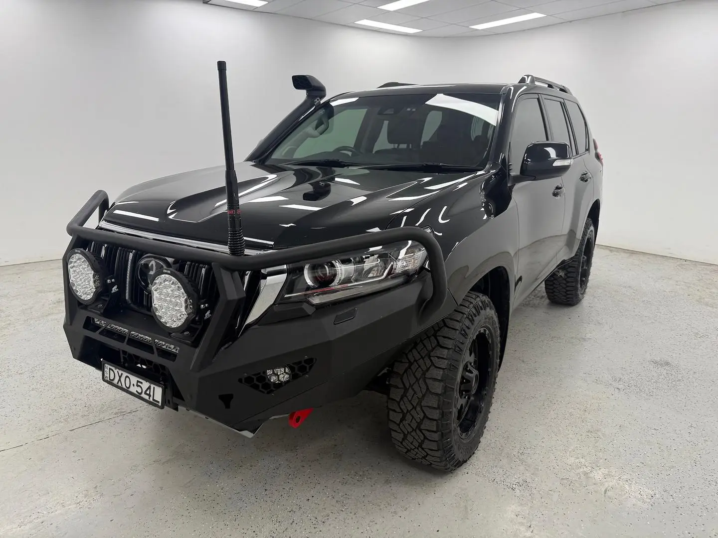 2018 Toyota Landcruiser Prado Gallery Image 7