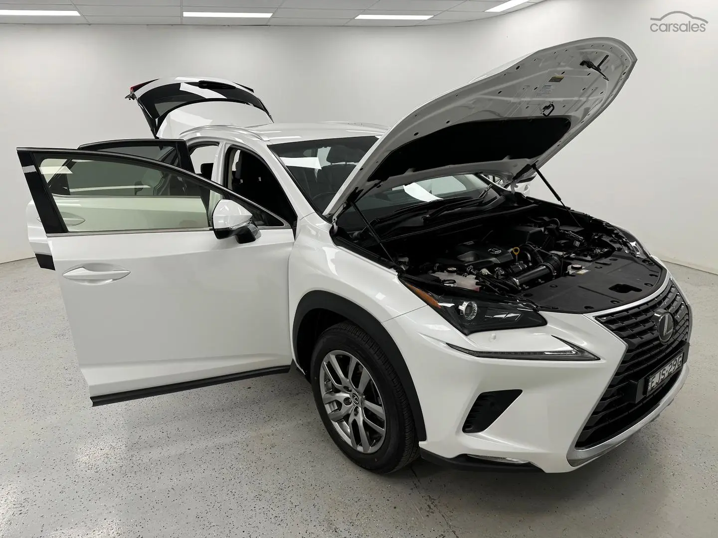 2021 Lexus NX Image 7