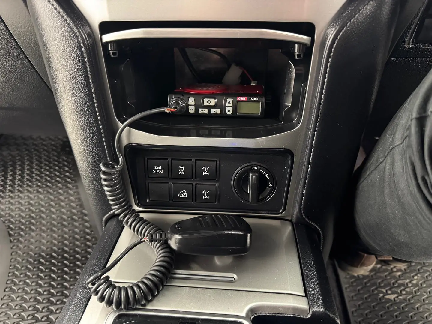 2021 Toyota Landcruiser Prado Gallery Image 23