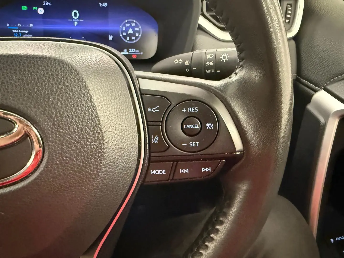 2023 Toyota RAV4 Gallery Image 30