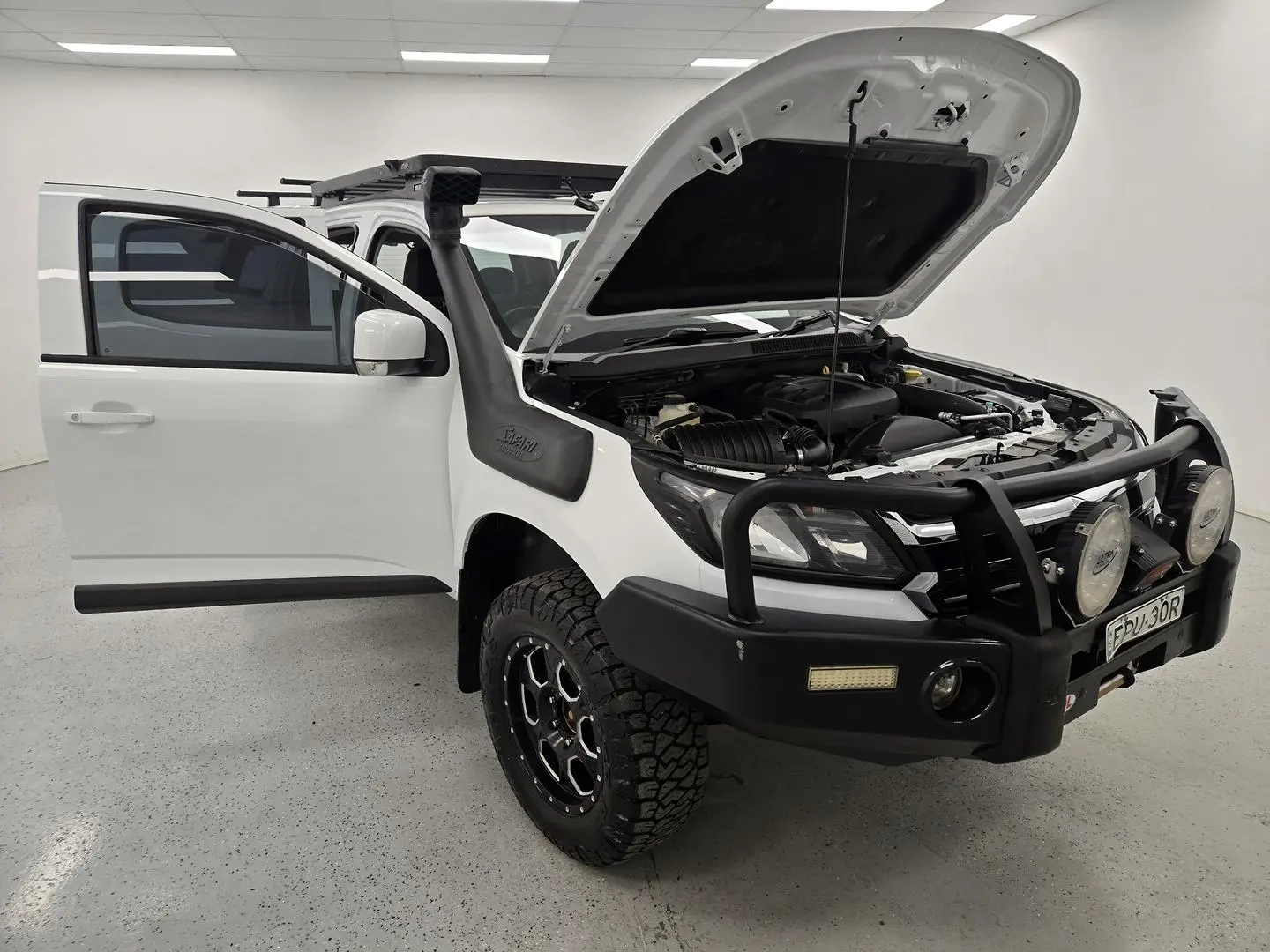 2017 Holden Colorado Image 8