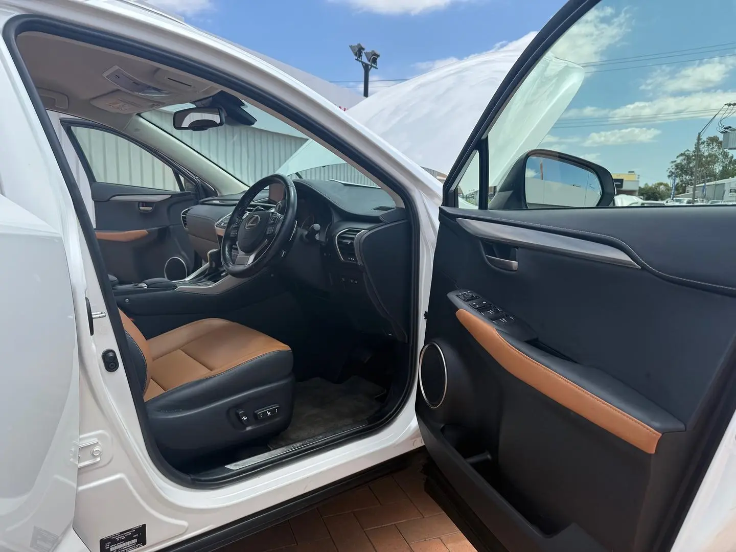 2019 Lexus NX Gallery Image 18