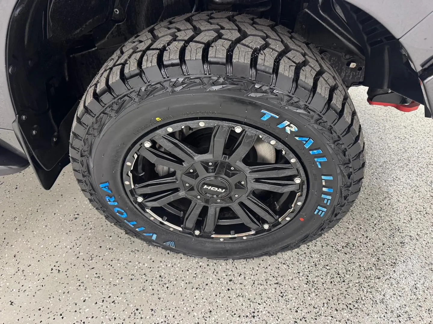 2019 Toyota Landcruiser Gallery Image 17