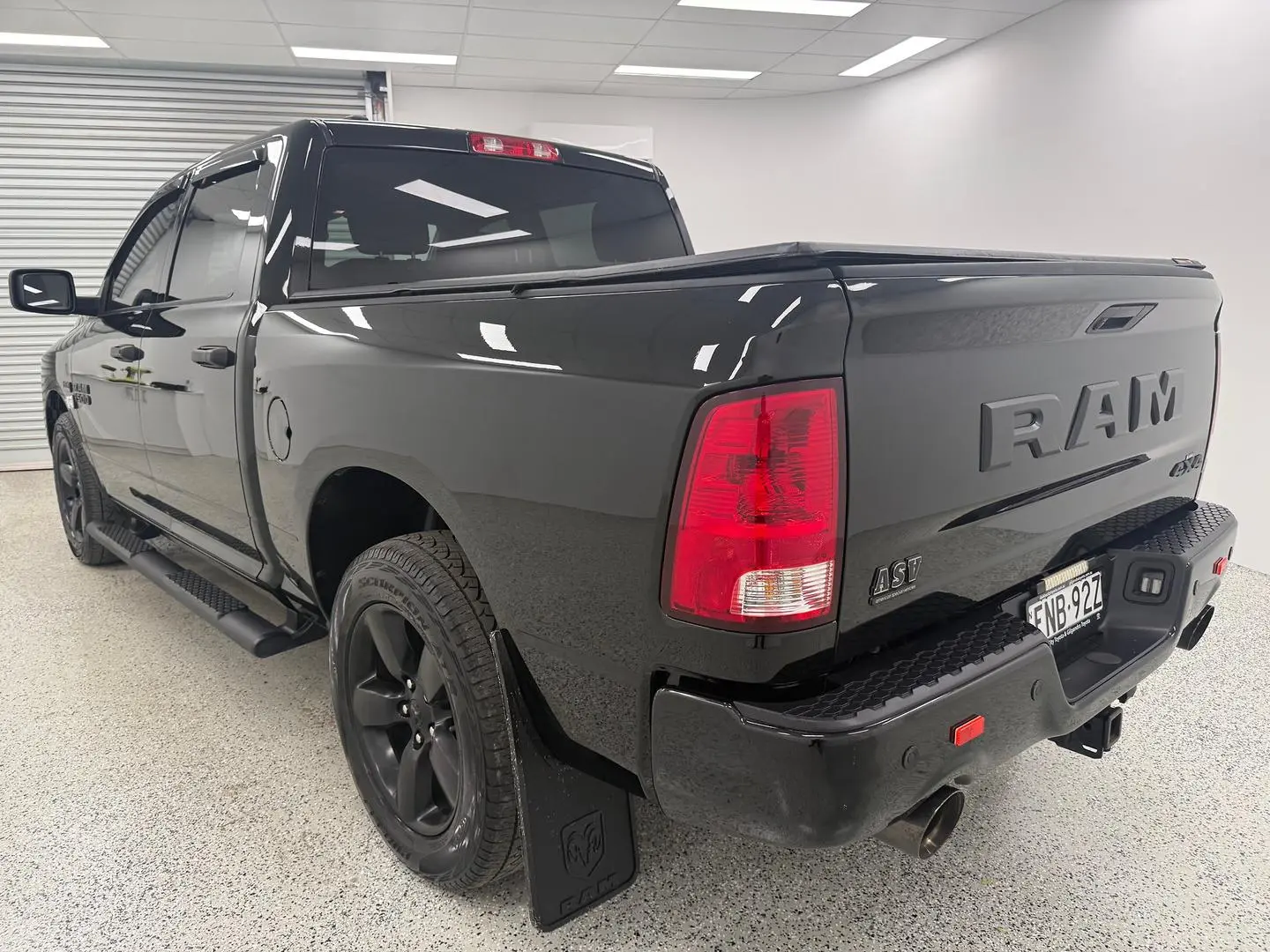 2021 RAM 1500 Gallery Image 5