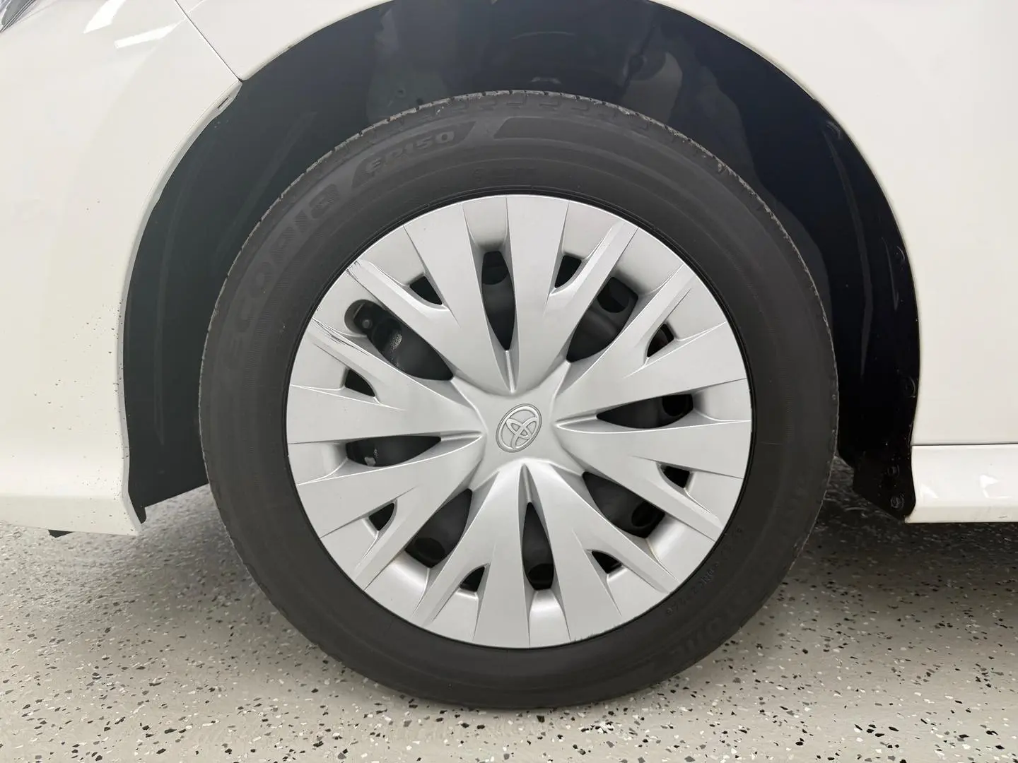 2024 Toyota Yaris Gallery Image 9