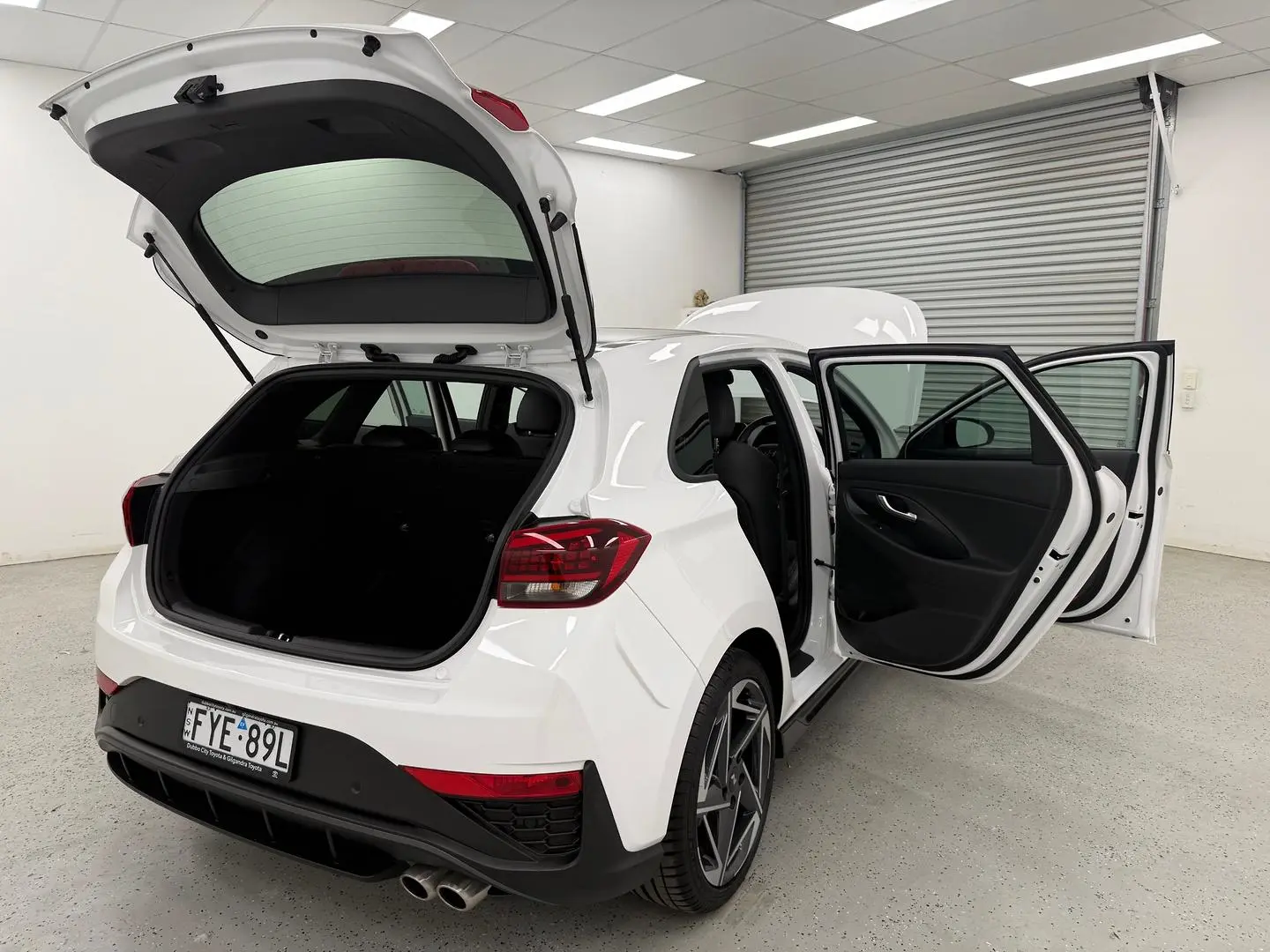 2024 Hyundai i30 Gallery Image 17