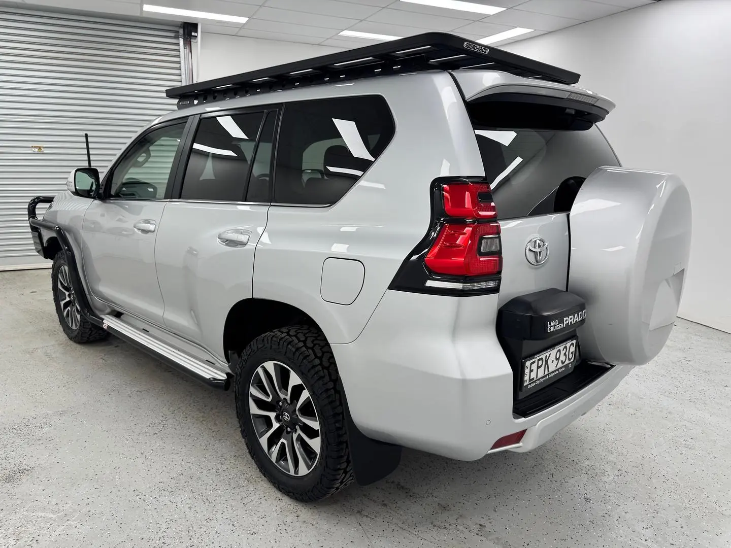 2021 Toyota Landcruiser Prado Gallery Image 4