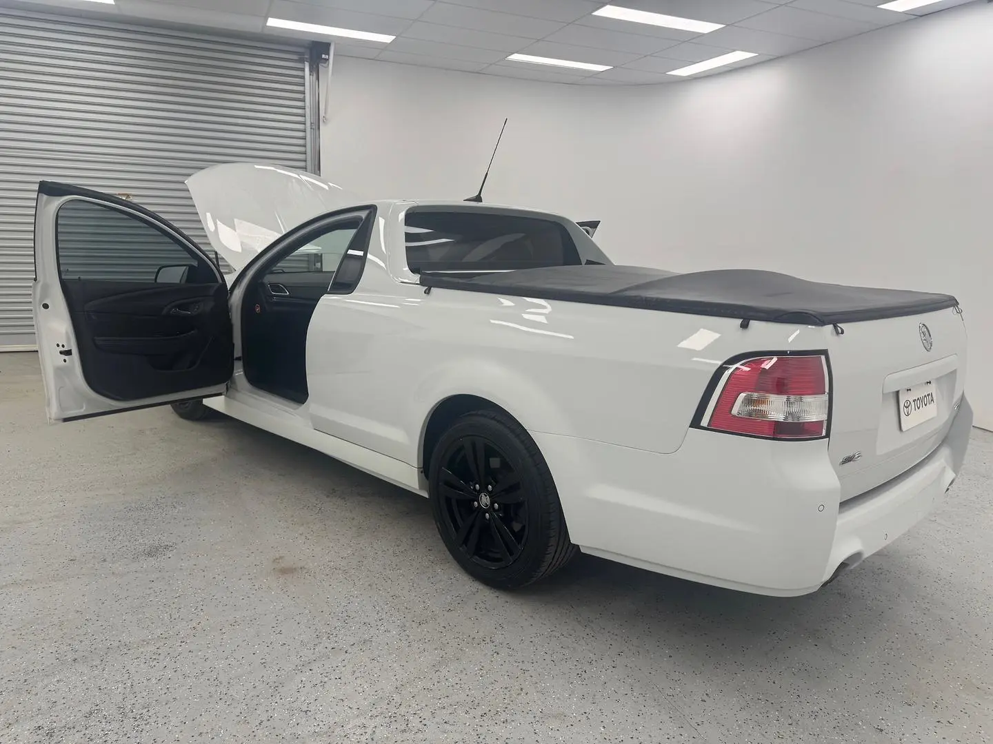 2016 Holden Ute Gallery Image 10
