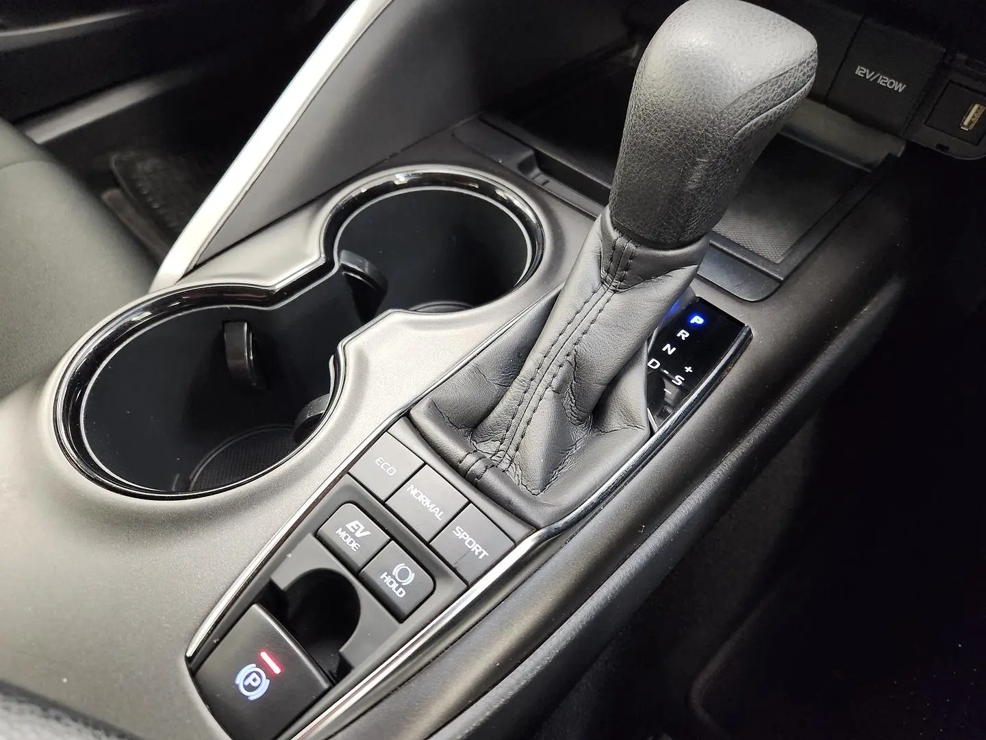2023 Toyota Camry Gallery Image 28