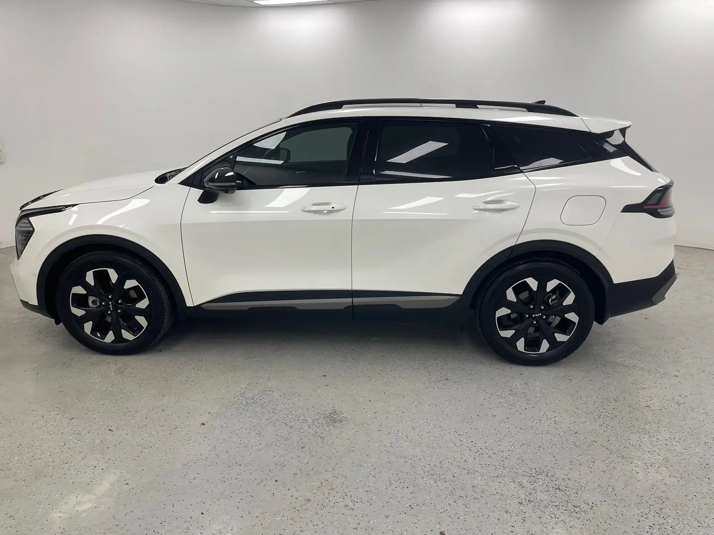 2022 Kia Sportage Gallery Image 5