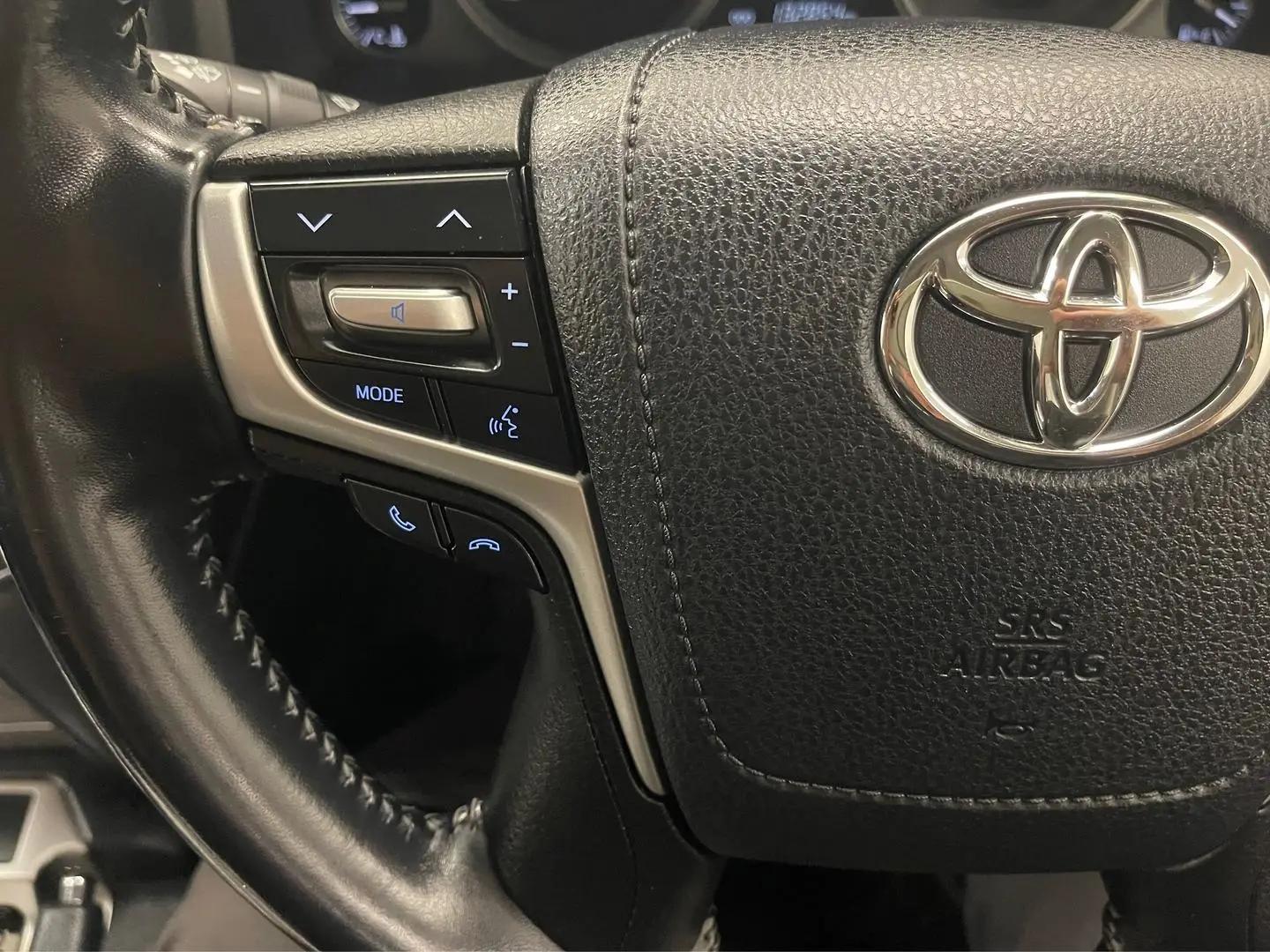 2019 Toyota Landcruiser Gallery Image 37