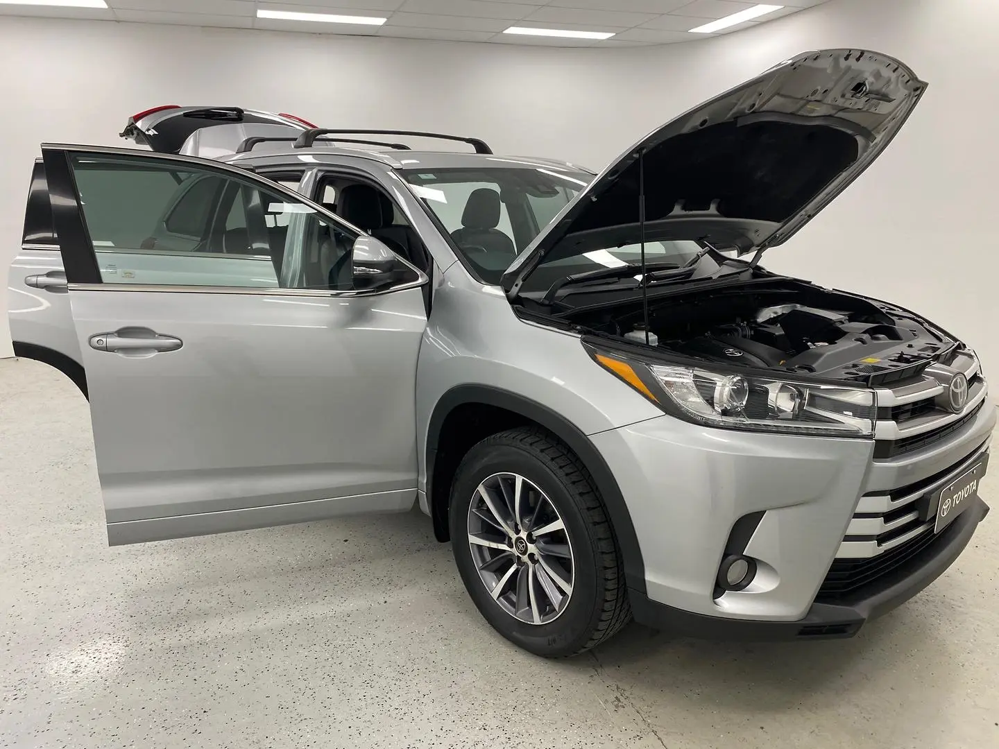 2019 Toyota Kluger Gallery Image 9