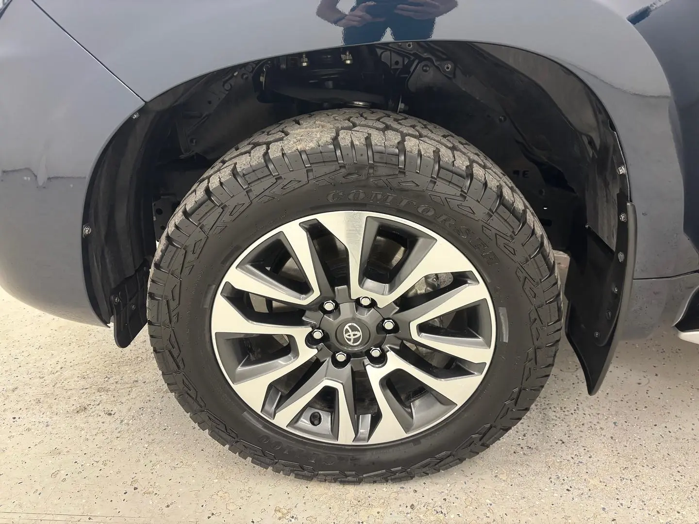 2023 Toyota Landcruiser Prado Gallery Image 16