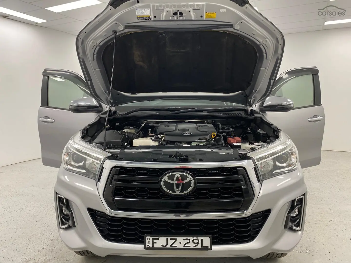 2019 Toyota Hilux Image 16