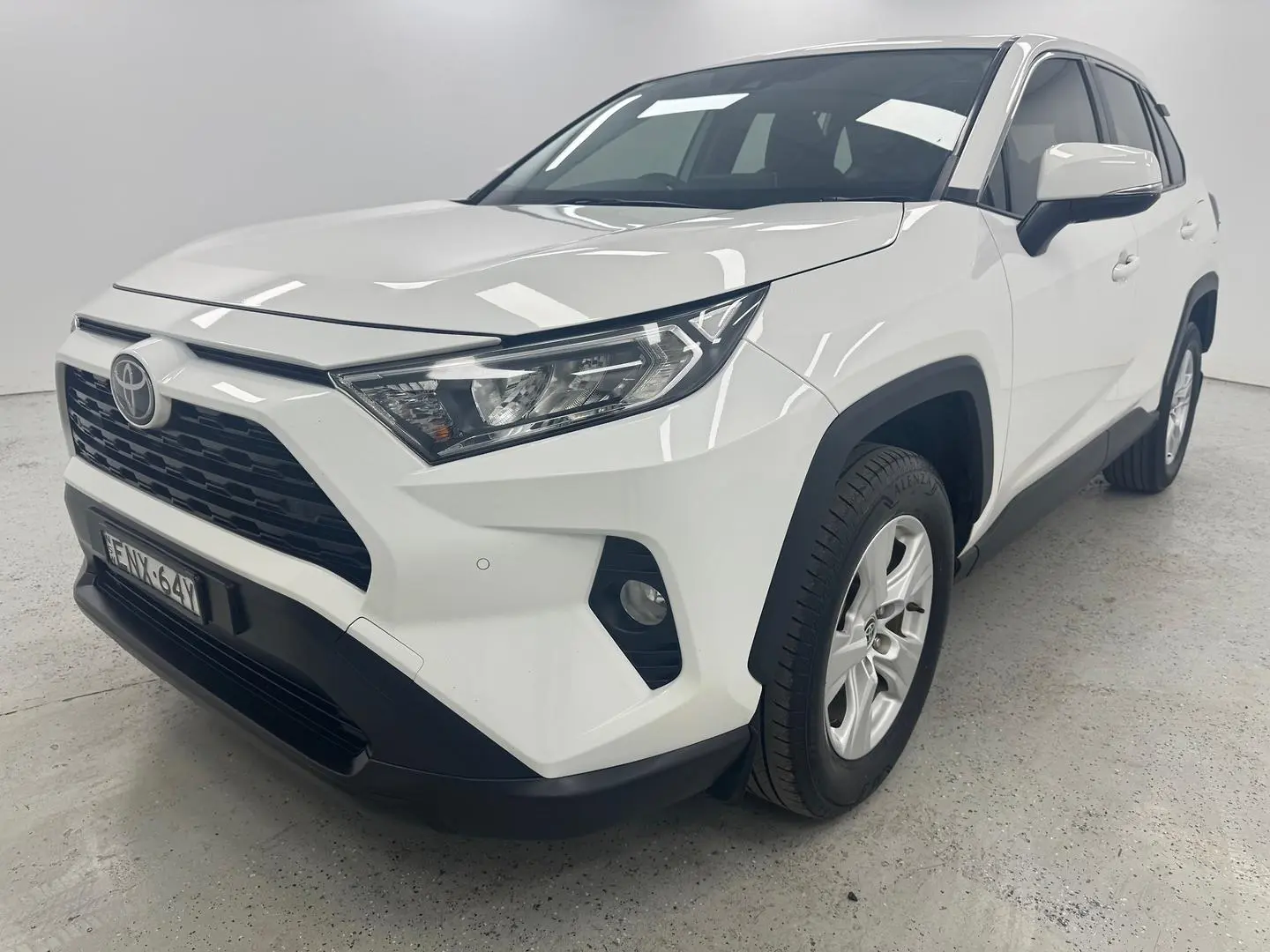 2021 Toyota RAV4 Gallery Image 6