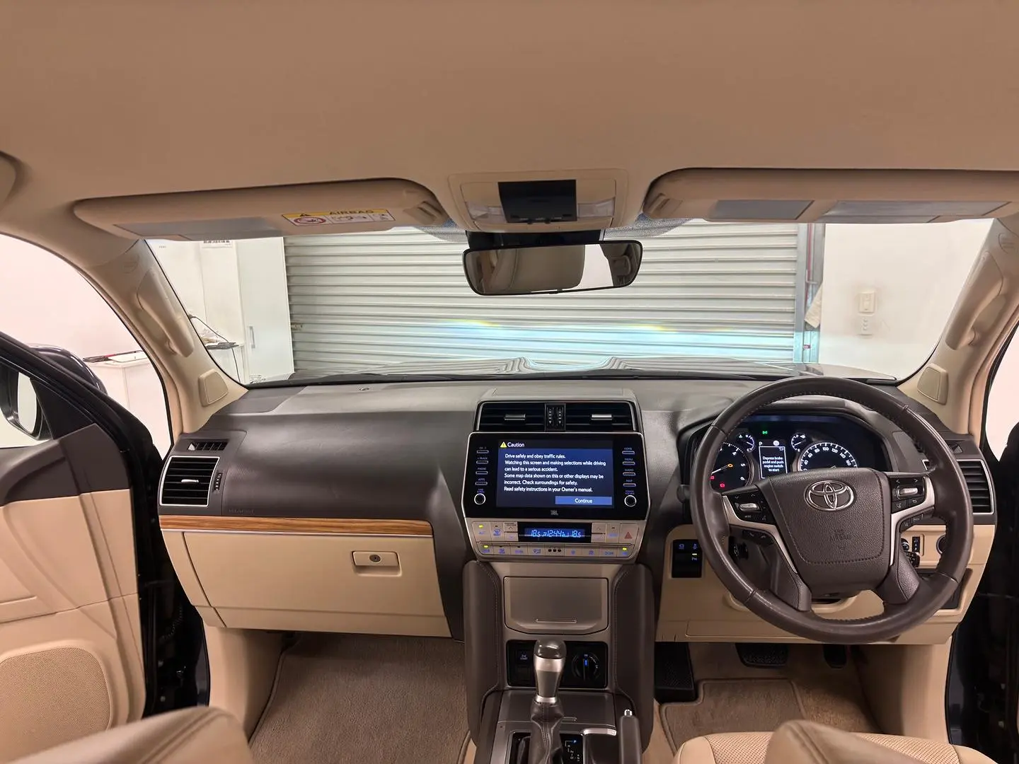 2023 Toyota Landcruiser Prado Gallery Image 26