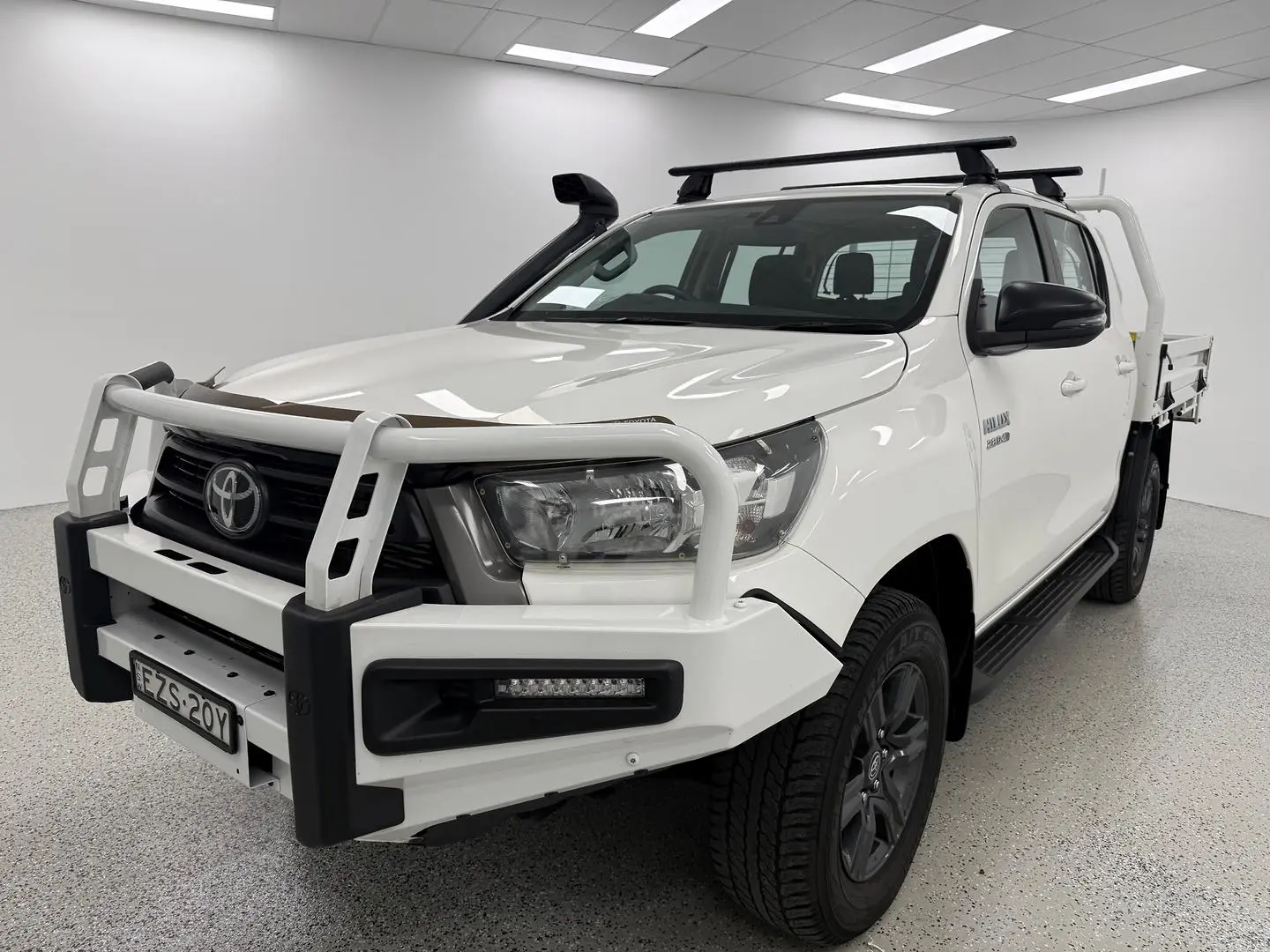 2023 Toyota Hilux Gallery Image 7