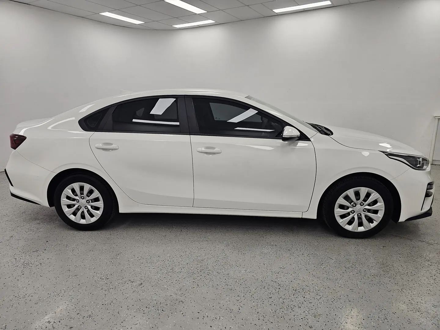 2021 Kia Cerato Gallery Image 2