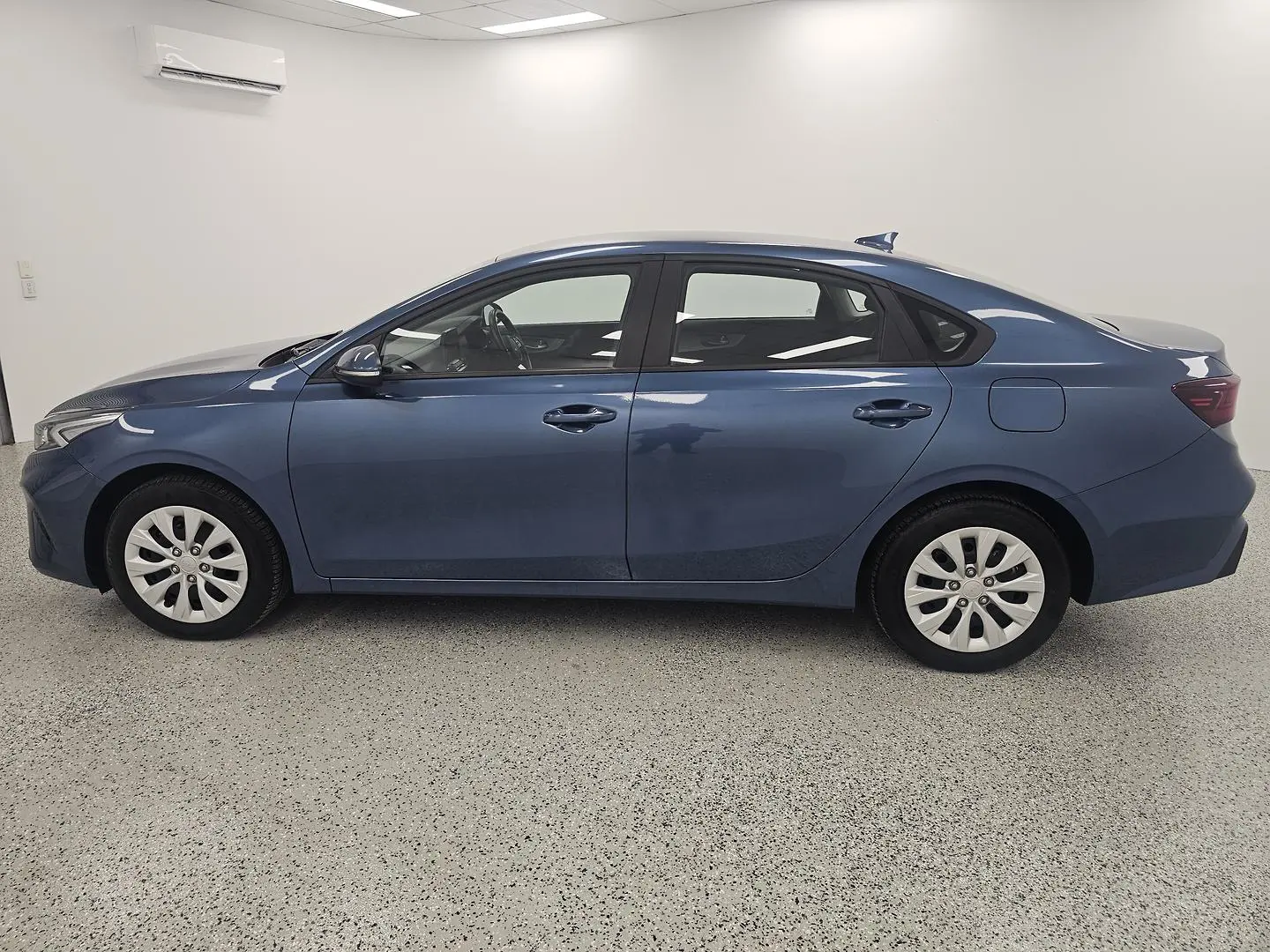 2024 Kia Cerato Gallery Image 6