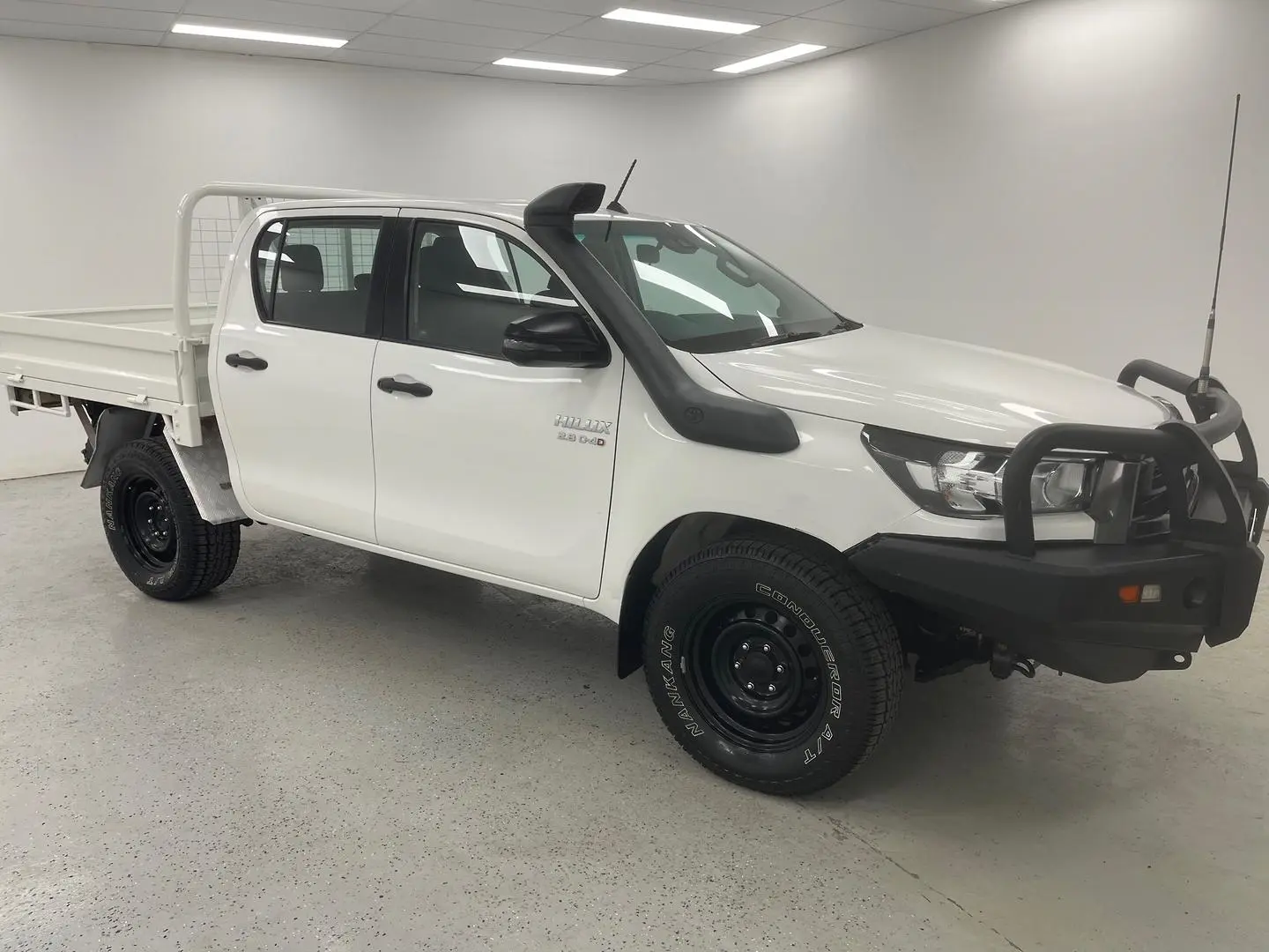2021 Toyota Hilux Gallery Image 1