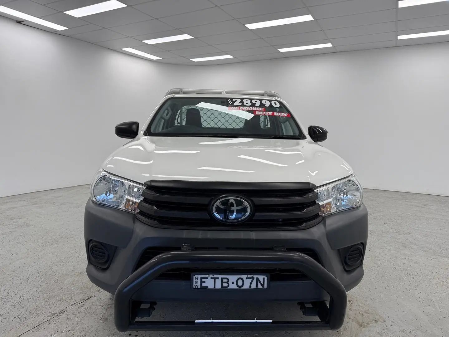 2022 Toyota Hilux Gallery Image 23