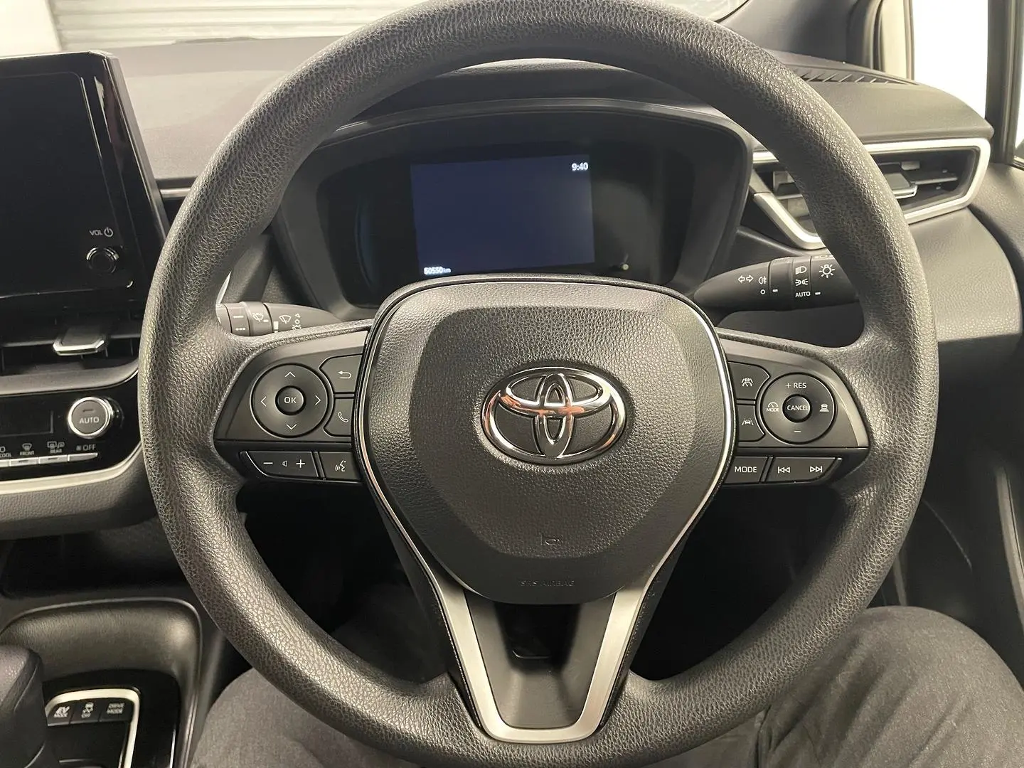 2023 Toyota Corolla Gallery Image 24