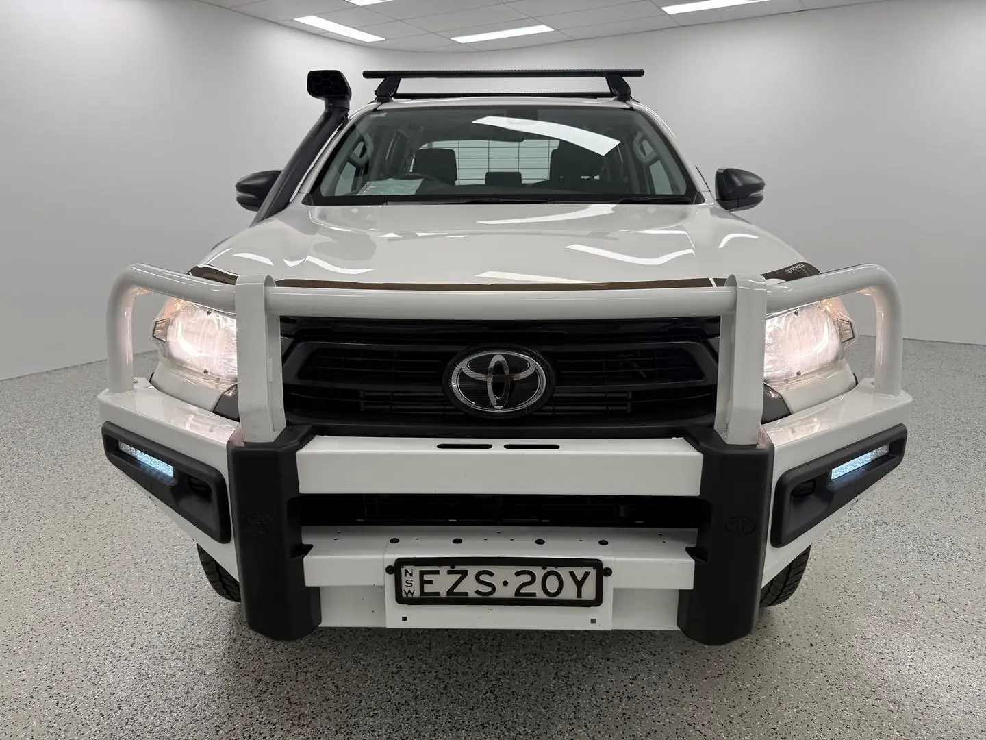 2023 Toyota Hilux Gallery Image 37