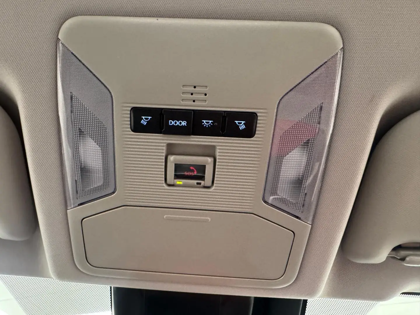 2024 Toyota RAV4 Gallery Image 26