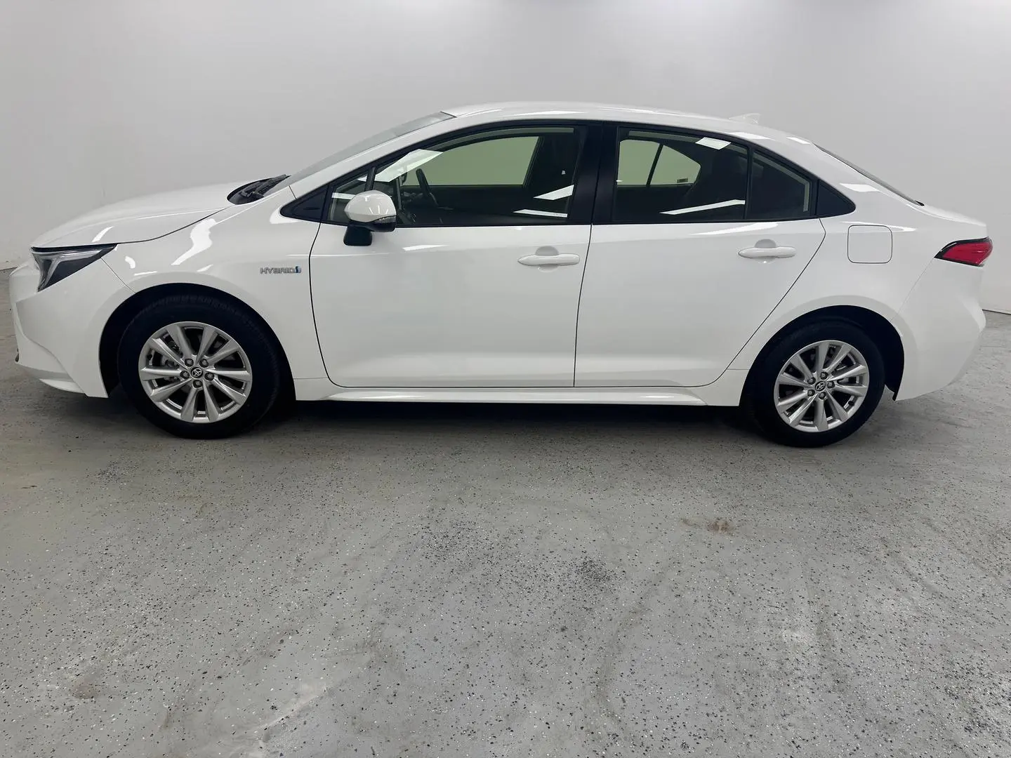 2023 Toyota Corolla Gallery Image 5
