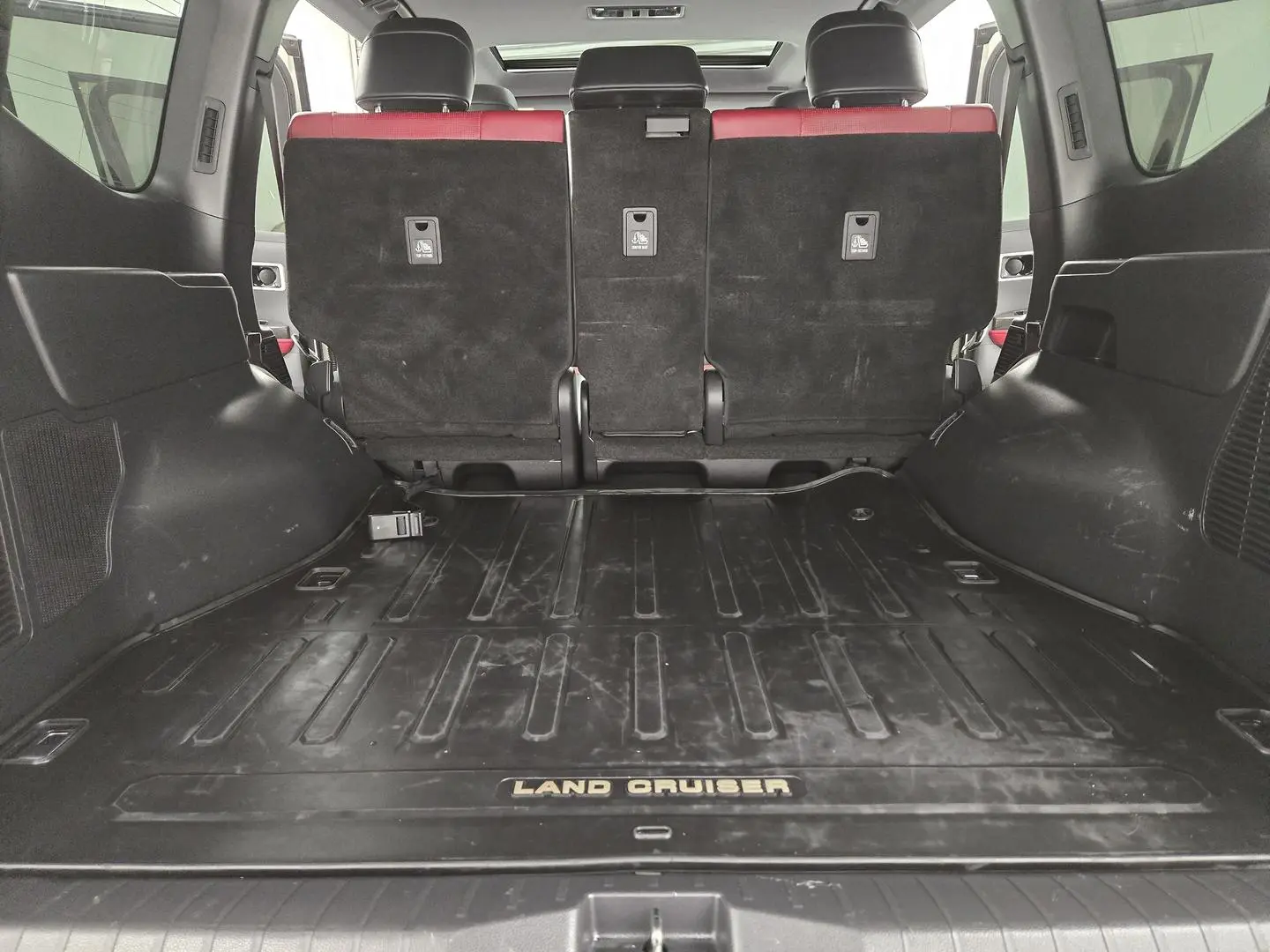 2021 Toyota Landcruiser Gallery Image 20