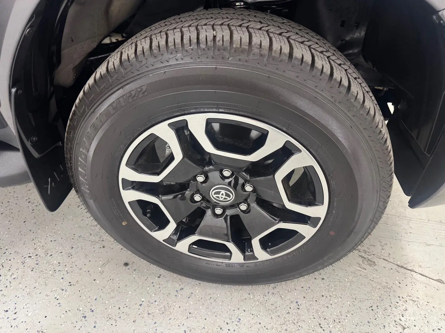 2025 Toyota Hilux Gallery Image 15