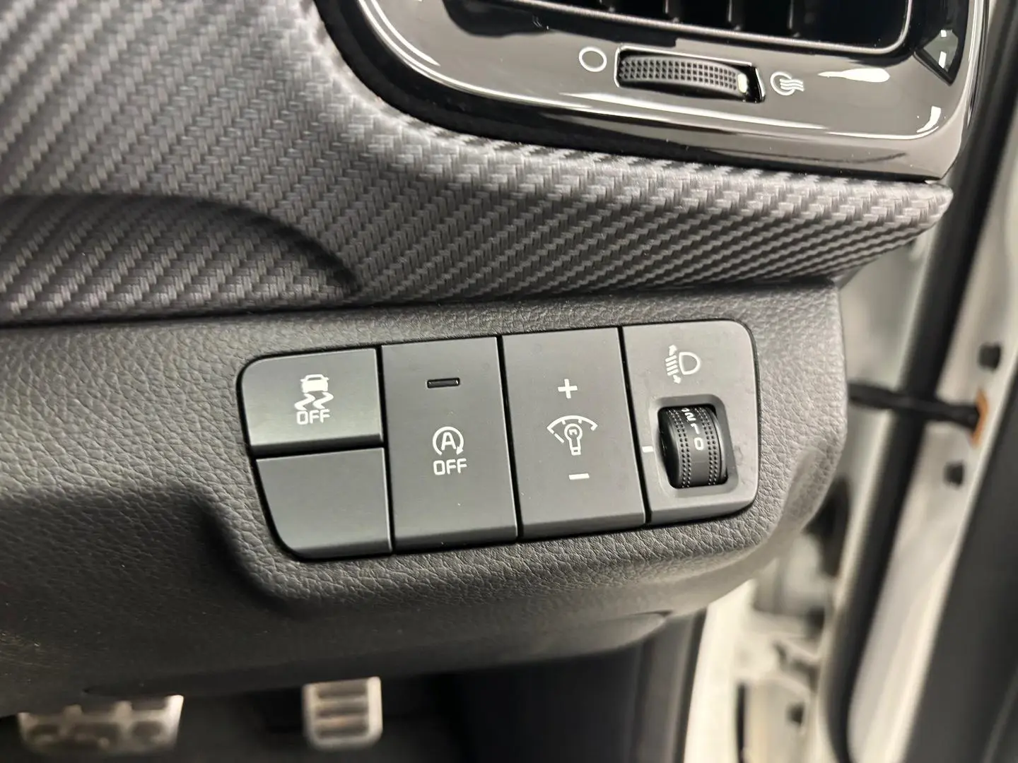 2022 Kia Stonic Gallery Image 24