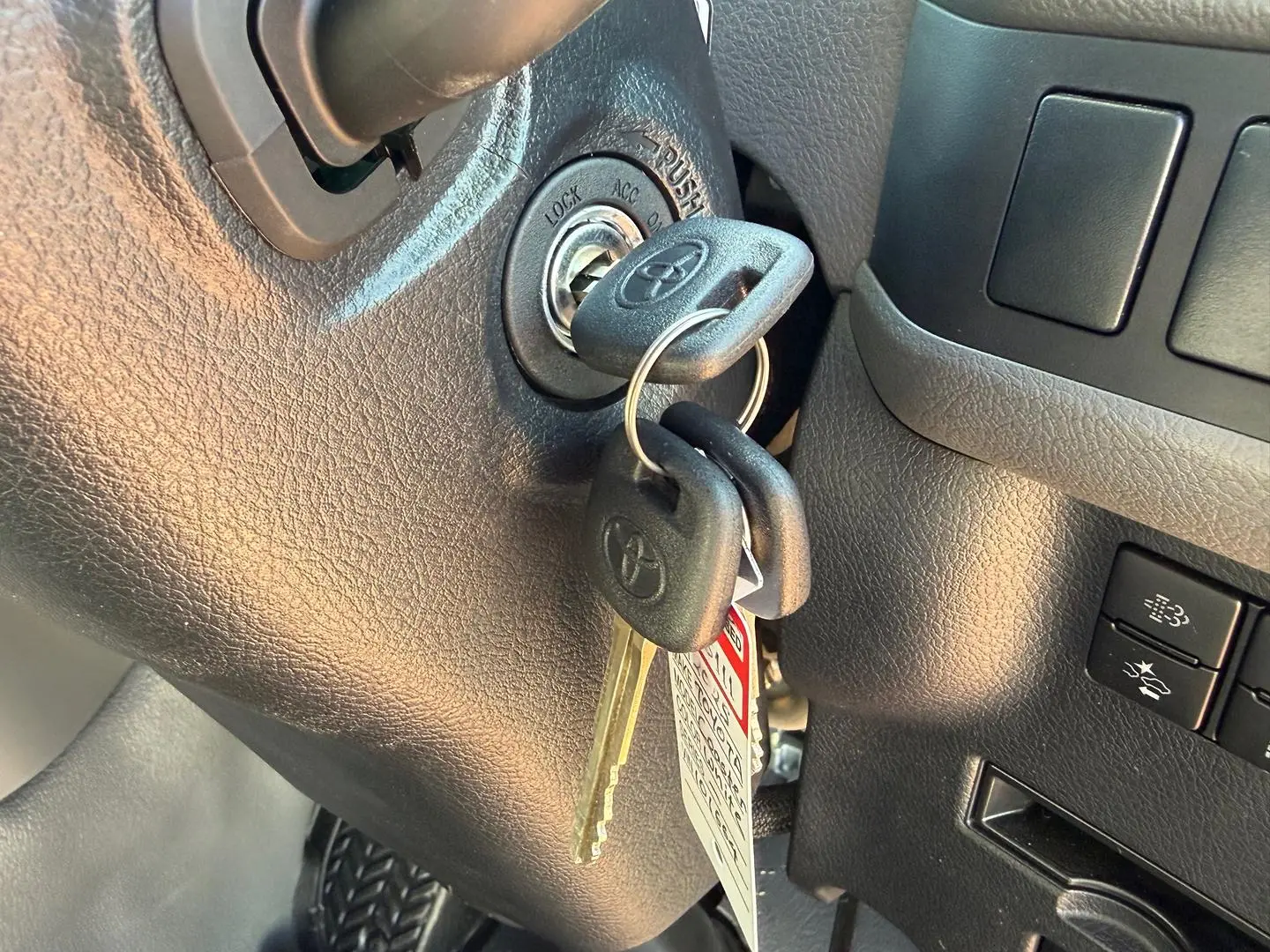 2025 Toyota Coaster Gallery Image 26