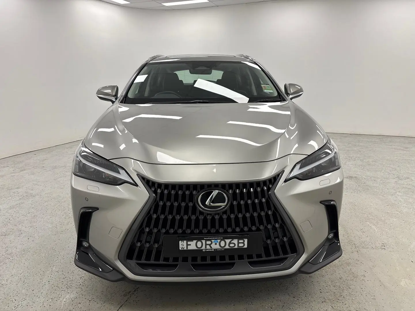 2025 Lexus NX Gallery Image 41