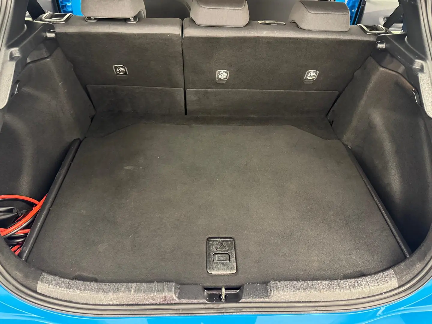 2020 Toyota Corolla Gallery Image 24