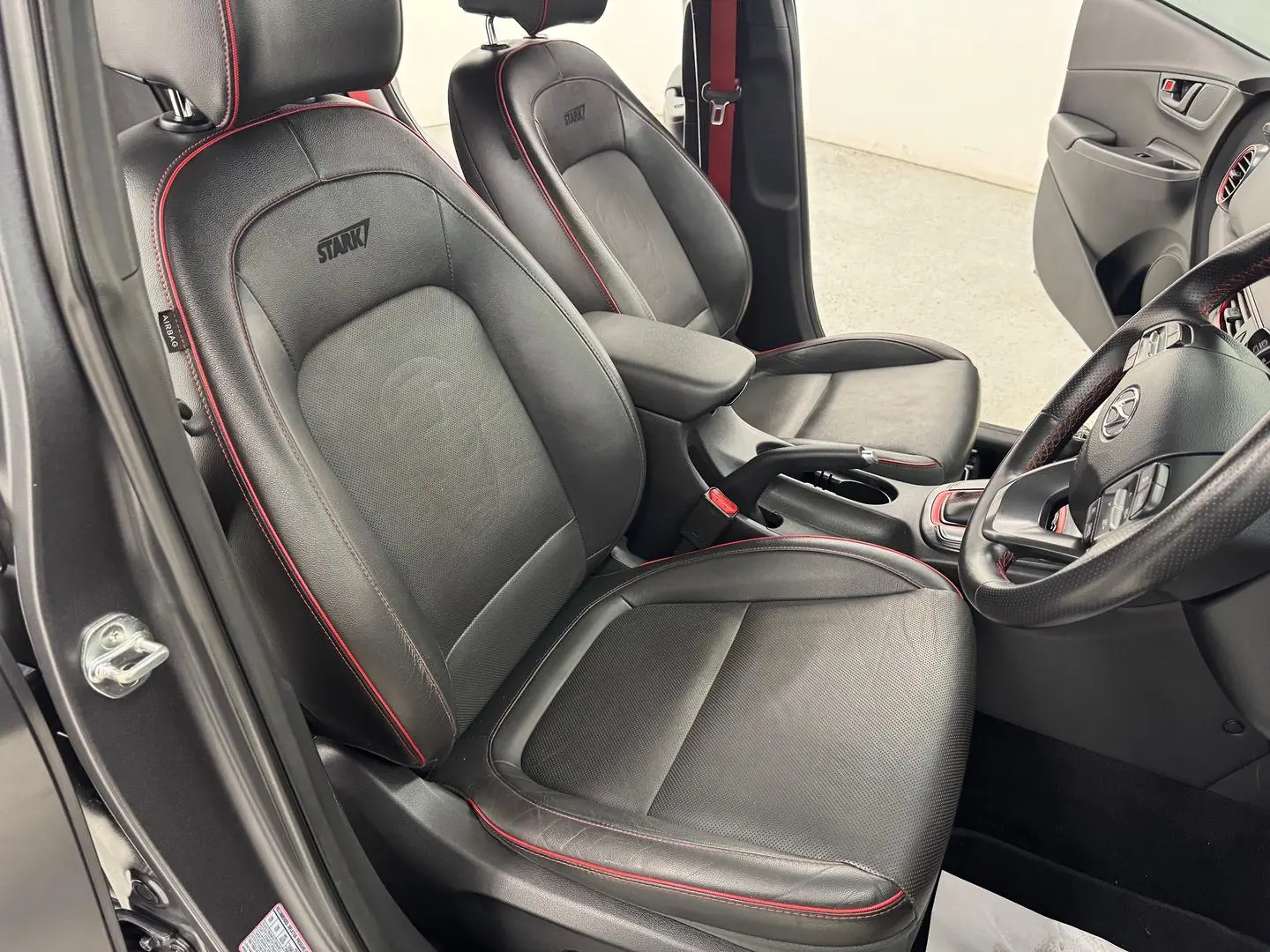 2019 Hyundai Kona Gallery Image 27