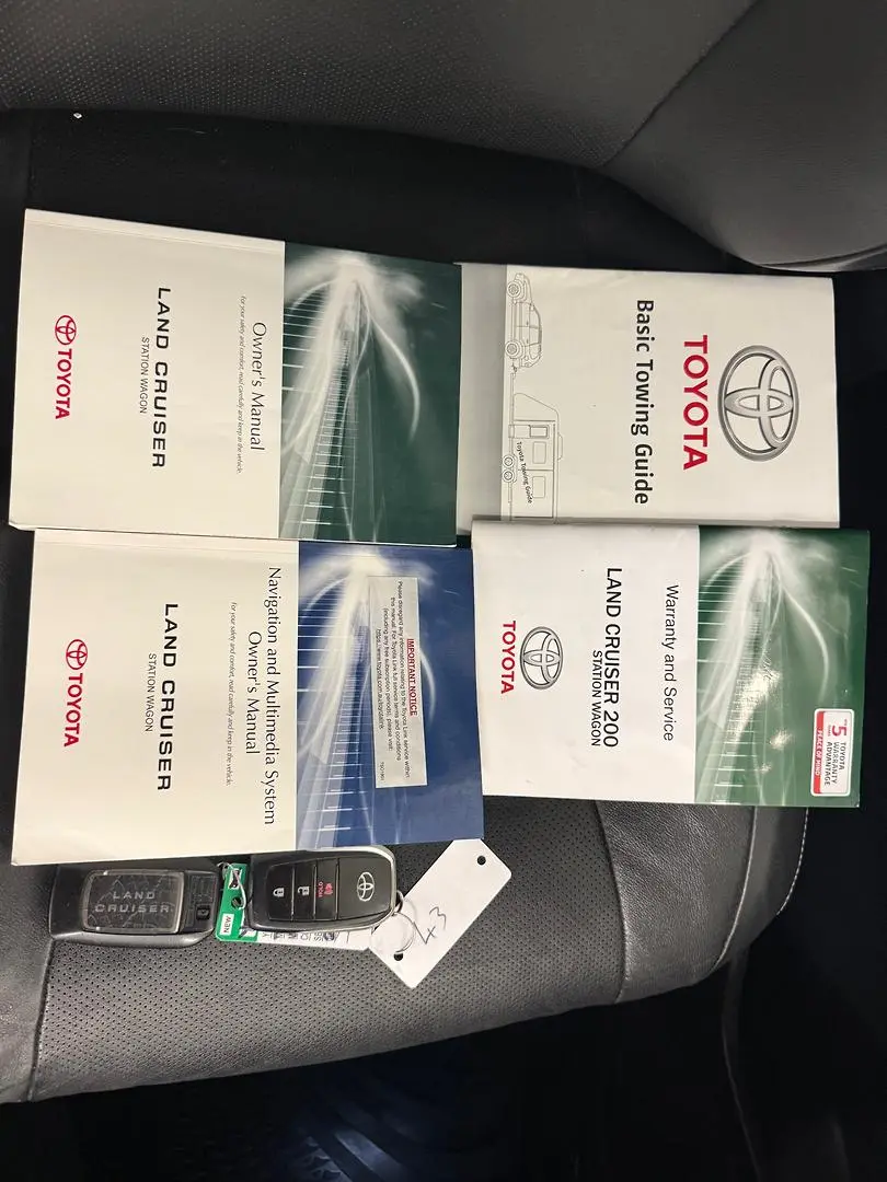 2019 Toyota Landcruiser Gallery Image 37