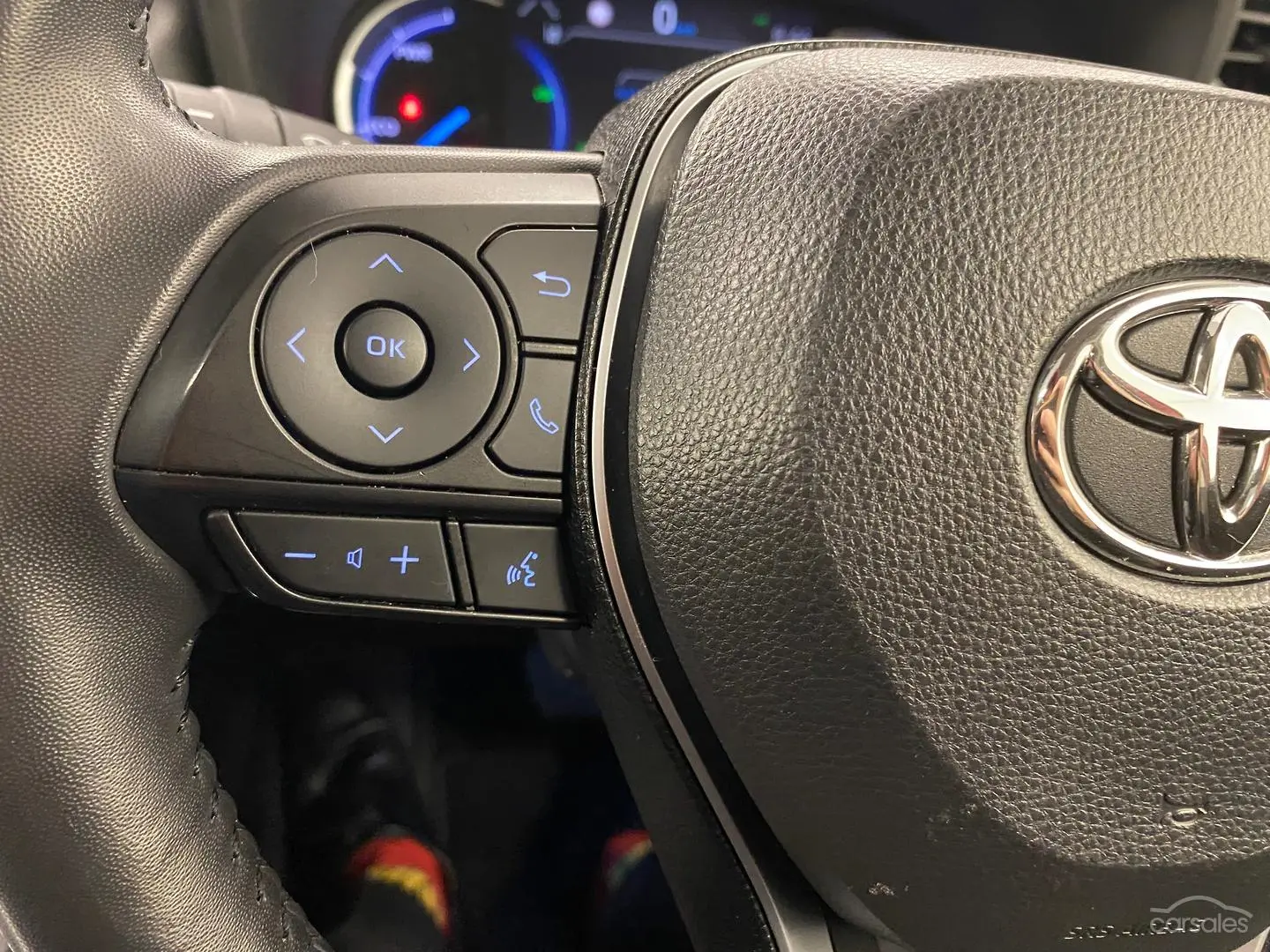 2019 Toyota RAV4 Image 25