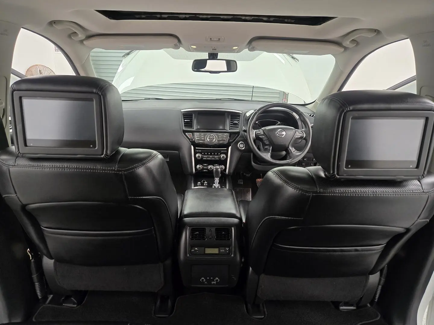 2017 Nissan Pathfinder Gallery Image 27