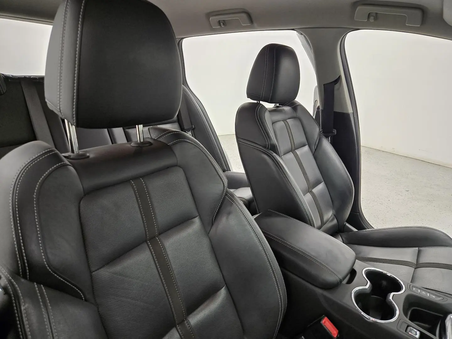 2017 Holden Commodore Gallery Image 24