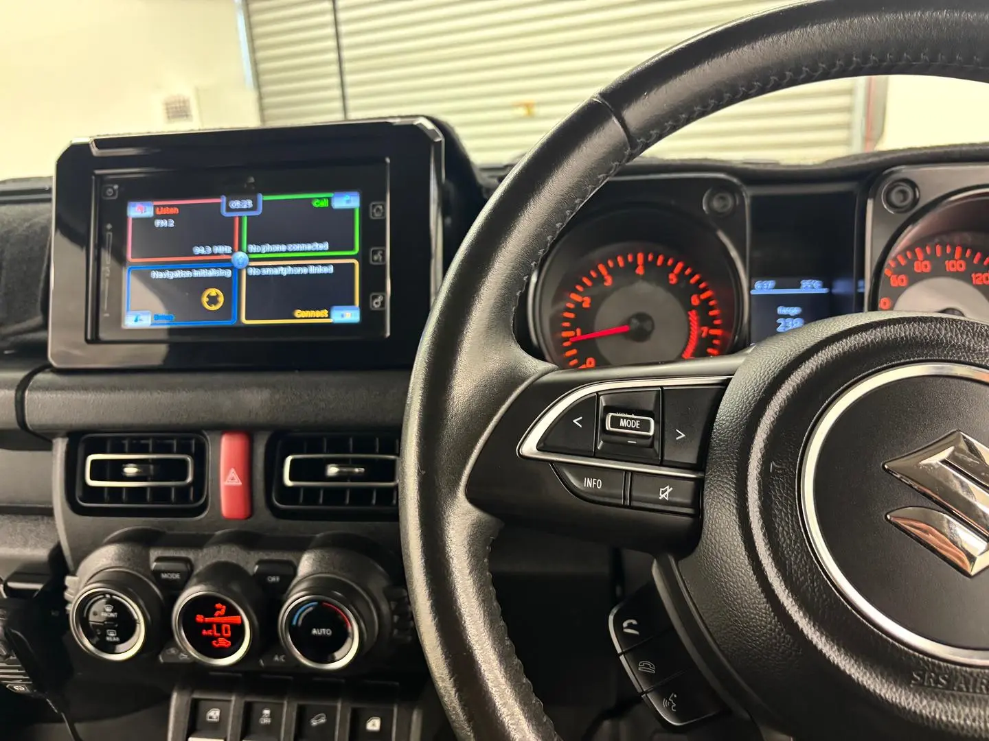 2019 Suzuki Jimny Gallery Image 26