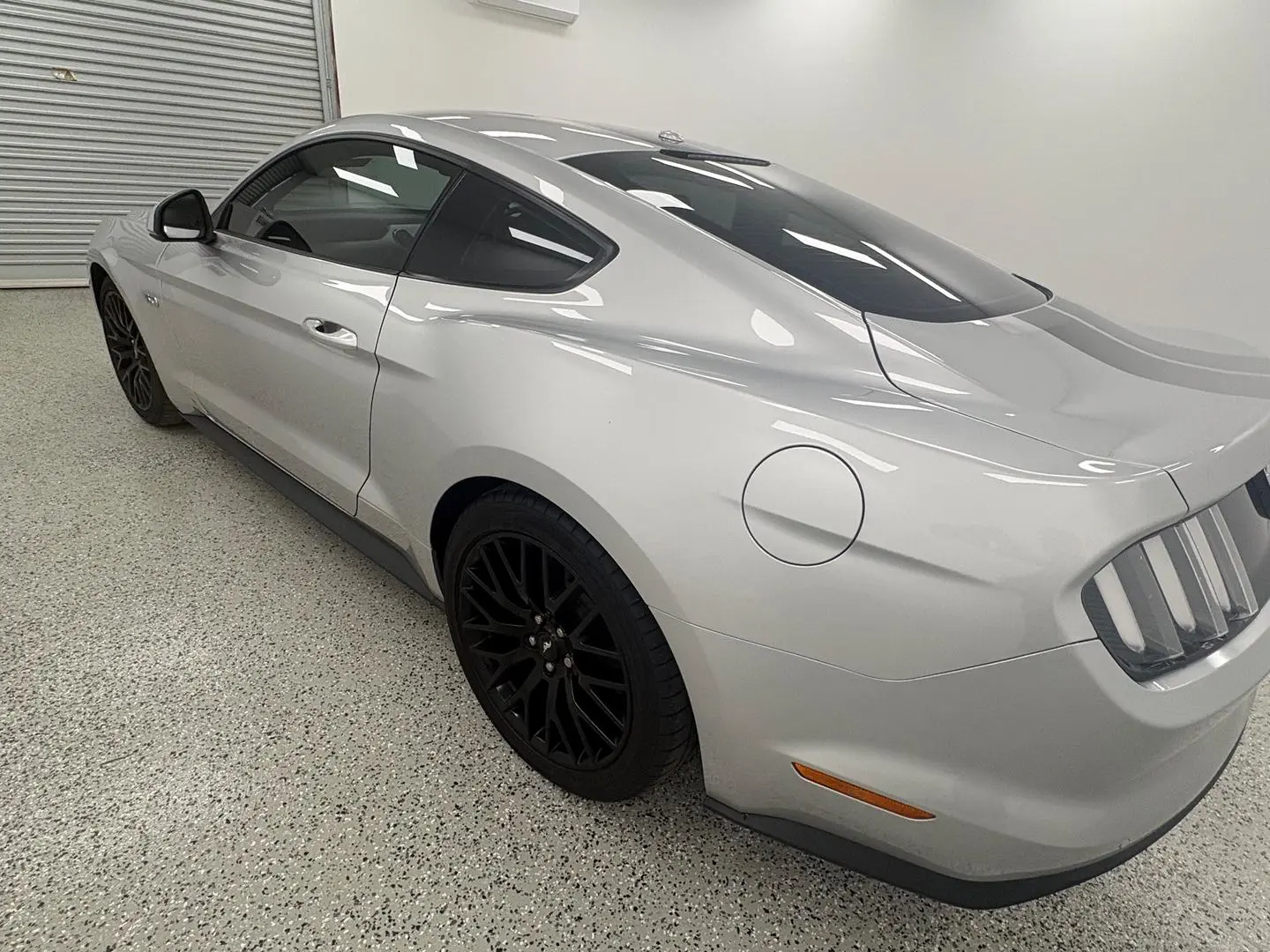 2017 Ford Mustang Gallery Image 5