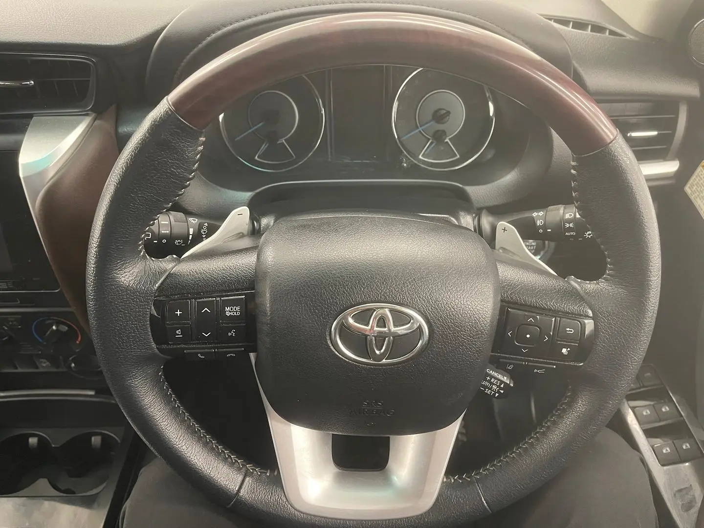 2019 Toyota Fortuner Gallery Image 27